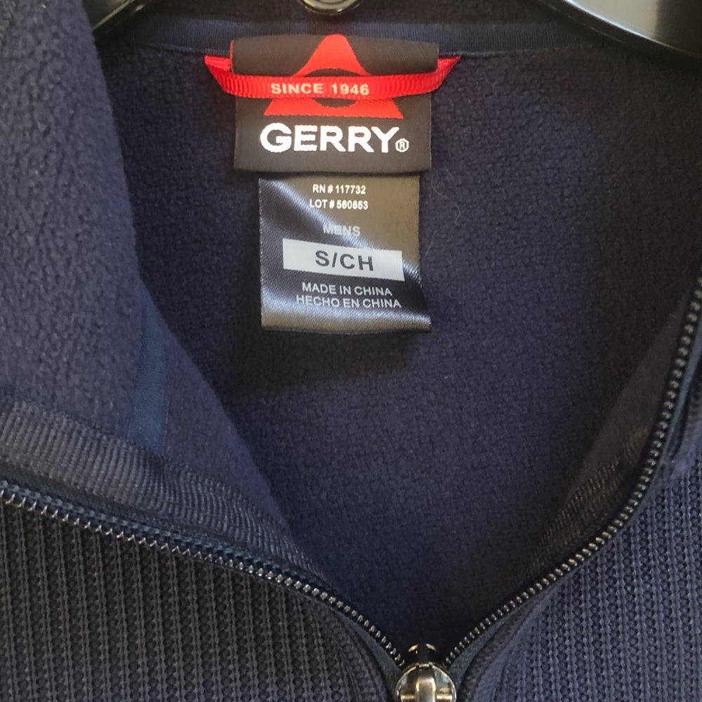 NWOT GERRY Lightweight  Jacket
